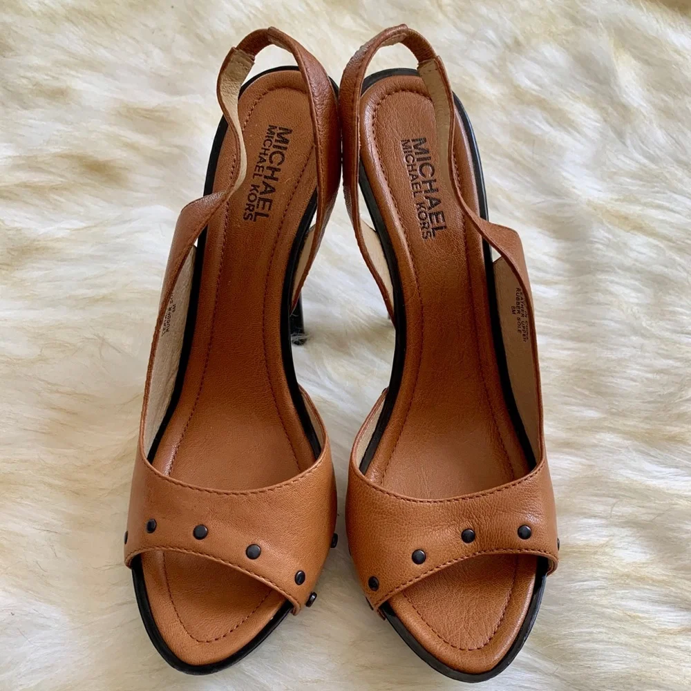 Michael Kors Brown Rock Platform Heels 8 NEW - Picture 2 of 5